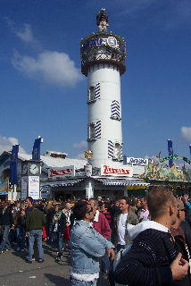 Un'immagine simbolo della Germania: l'Oktoberfest di Monaco di Baviera